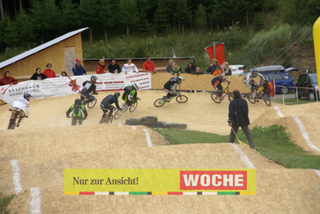 BMX ísterreich - Ungarn in Mühlen


 - Fotos: Hans Georg Ainerdinger