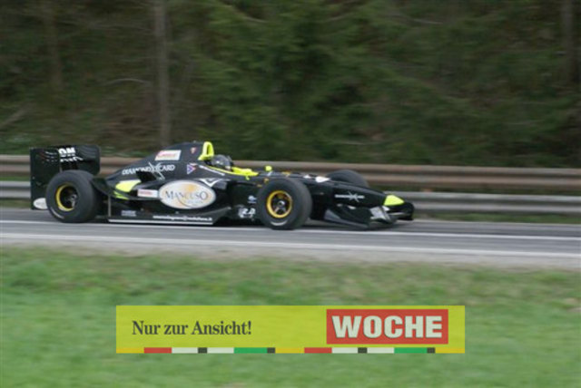 30.000 Motorsportfans erlebten beim 38. Rechbergrennen wie der Italiener Simone Faggioli mit 1:55,690 einen neuen Streckenrekord aufstellte. Fotos: Tom Dormann