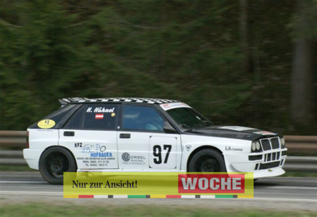 30.000 Motorsportfans erlebten beim 38. Rechbergrennen wie der Italiener Simone Faggioli mit 1:55,690 einen neuen Streckenrekord aufstellte. Fotos: Tom Dormann