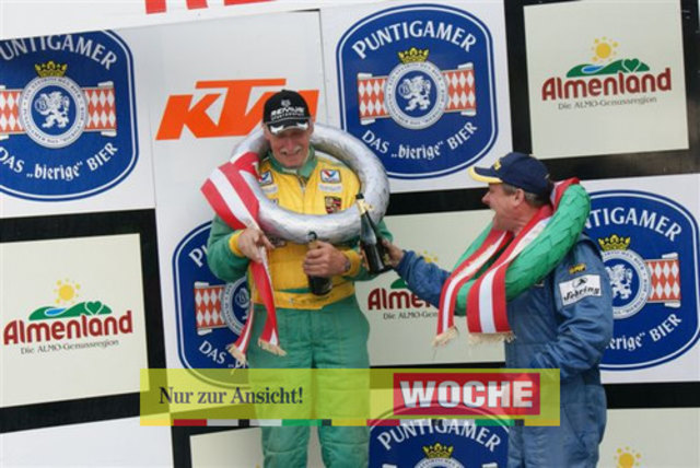 30.000 Motorsportfans erlebten beim 38. Rechbergrennen wie der Italiener Simone Faggioli mit 1:55,690 einen neuen Streckenrekord aufstellte. Fotos: Tom Dormann