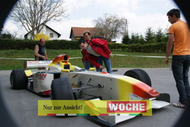 30.000 Motorsportfans erlebten beim 38. Rechbergrennen wie der Italiener Simone Faggioli mit 1:55,690 einen neuen Streckenrekord aufstellte. Fotos: Tom Dormann