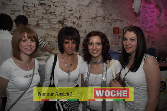 White Night im Judenburger Pub Mojito


 - Fotos: Karim Kassir