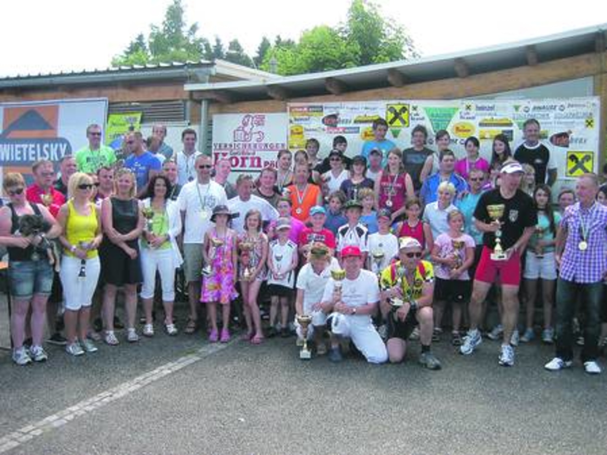 Die etwas andere Partyband fr Ihren Kirtag in Pls-Oberkurzheim in der Steiermark Frisch zubereitete Livemusik mit viel Geschmack garantiert ohne Partyband Steiermark Pls-Oberkurzheimeinheitsbrei