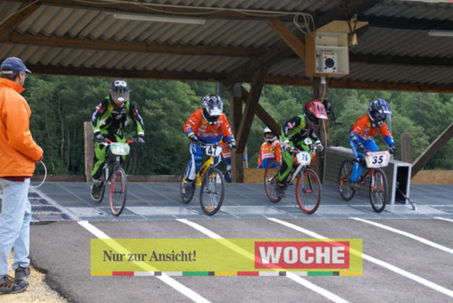 BMX ísterreich - Ungarn in Mühlen


 - Fotos: Hans Georg Ainerdinger