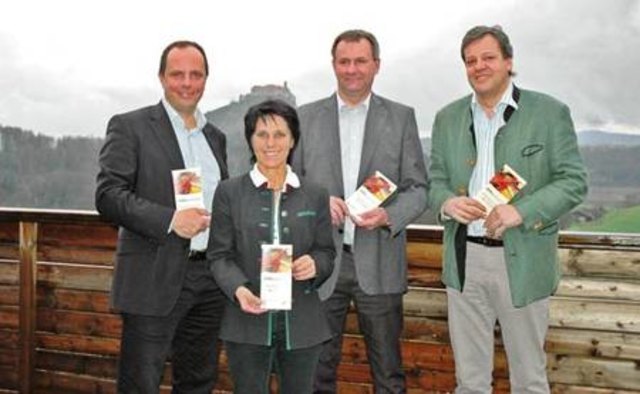 Im Genusshotel Gölles wurde das Programm ?Hörgenuss 2010? präsentiert.