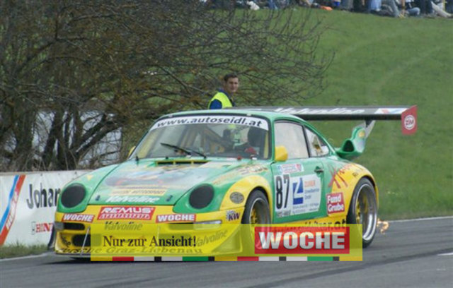 30.000 Motorsportfans erlebten beim 38. Rechbergrennen wie der Italiener Simone Faggioli mit 1:55,690 einen neuen Streckenrekord aufstellte. Fotos: Tom Dormann