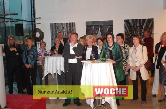 Round Table-Benefiz mit Kunstversteigerung im Schloss Gabelhofen


 - Fotos: Wolfgang Pfister