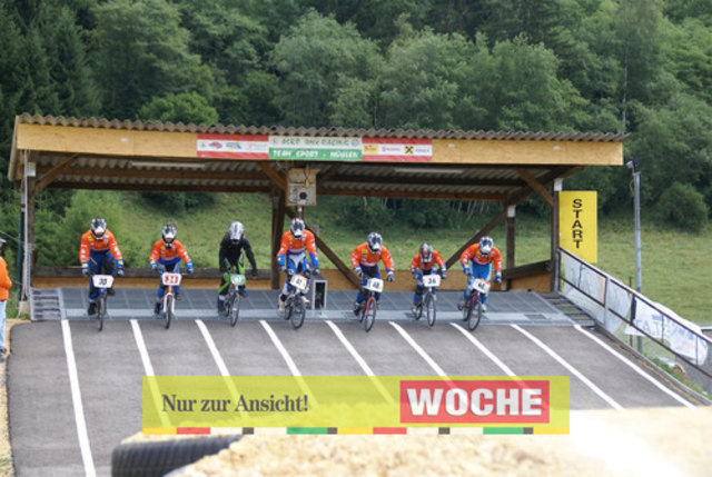 BMX ísterreich - Ungarn in Mühlen


 - Fotos: Hans Georg Ainerdinger