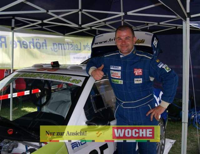 30.000 Motorsportfans erlebten beim 38. Rechbergrennen wie der Italiener Simone Faggioli mit 1:55,690 einen neuen Streckenrekord aufstellte. Fotos: Tom Dormann