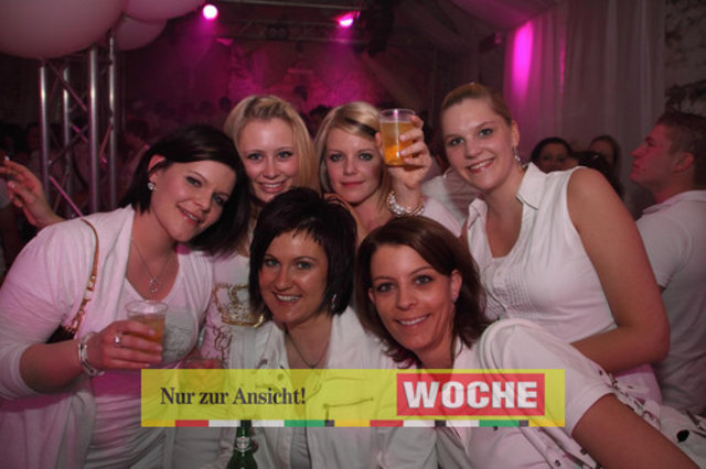 White Night im Judenburger Pub Mojito


 - Fotos: Karim Kassir