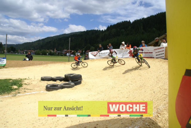 BMX ísterreich - Ungarn in Mühlen


 - Fotos: Hans Georg Ainerdinger