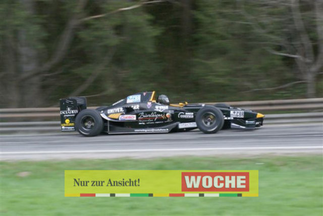 30.000 Motorsportfans erlebten beim 38. Rechbergrennen wie der Italiener Simone Faggioli mit 1:55,690 einen neuen Streckenrekord aufstellte. Fotos: Tom Dormann
