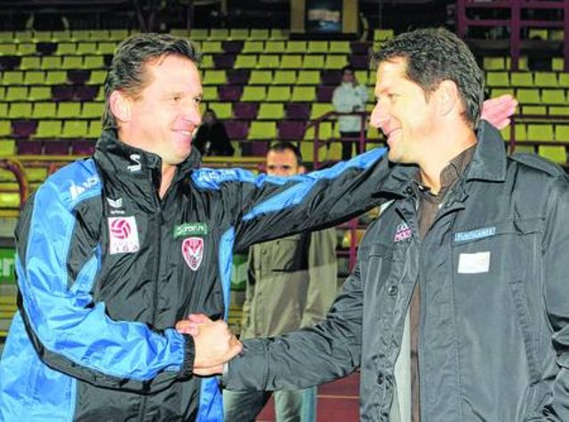 Zwei Trainer, zwei Freunde, zwei Arbeiter: Kapfenbergs Werner Gregoritsch und Sturms Franco Foda starten am Samstag mit ihren Teams in die Saison. (Foto: GEPA)