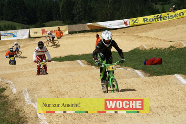 BMX ísterreich - Ungarn in Mühlen


 - Fotos: Hans Georg Ainerdinger