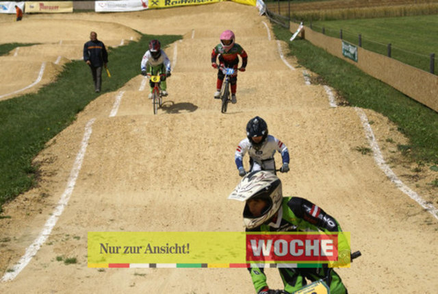 BMX ísterreich - Ungarn in Mühlen


 - Fotos: Hans Georg Ainerdinger