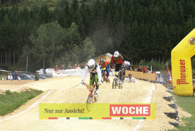 BMX ísterreich - Ungarn in Mühlen


 - Fotos: Hans Georg Ainerdinger