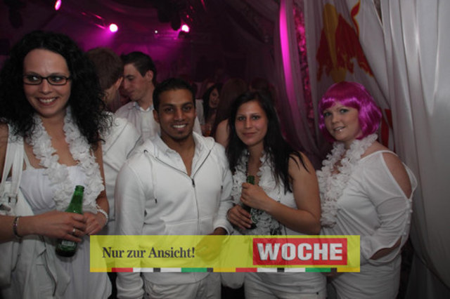 White Night im Judenburger Pub Mojito


 - Fotos: Karim Kassir