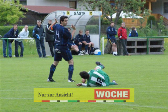 Oberliga Nord: Mit einem 3:1-Sieg gegen ESV Knittelfeld hat der SC Mürzhofen den dritten Tabellenplatz gefestigt. Die Tore erzielten Gernot Russ (2) und Stipo Simunovic. Fotos: Tom Dormann.