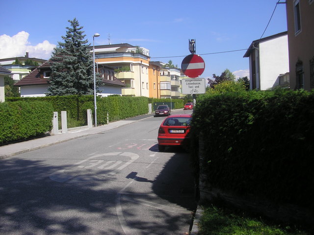 Blick Universitätsstrasse nach Osten
