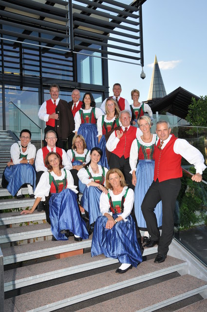 Die Sängerinnen und Sänger des Doppelsextett Velden laden herzlich ein zum Jubiläumskonzert