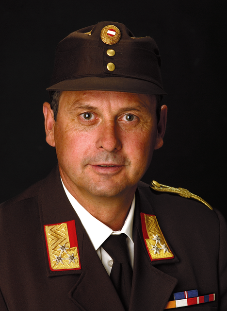 Bezirks-Feuerwehrkommandant Johann Steinberger im Interview! - Schwaz