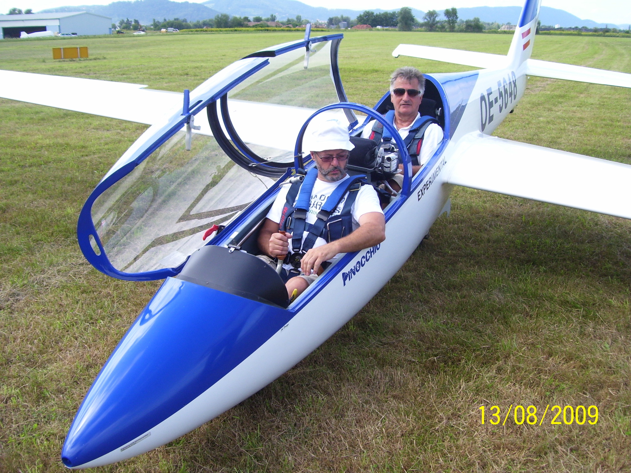 Im Cockpit mit dem Weltmeister im Segelkunstflug GrazUmgebung