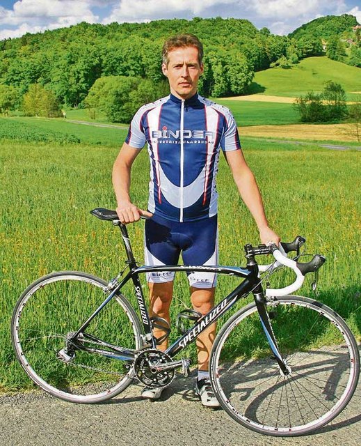 Gemeinsam auf der Strecke, getrennt nur beim Fototermin: Fredi Petz...