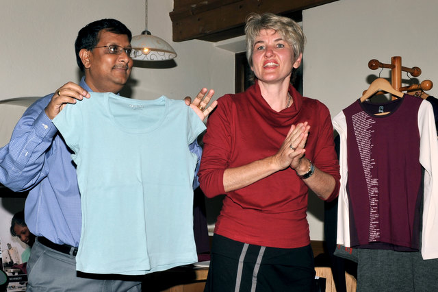 Gabriel Kamudu (GF Craft Aid, Mauritius) und Andrea Schlehuber (GF EZA). | Foto: M. Wimmer
