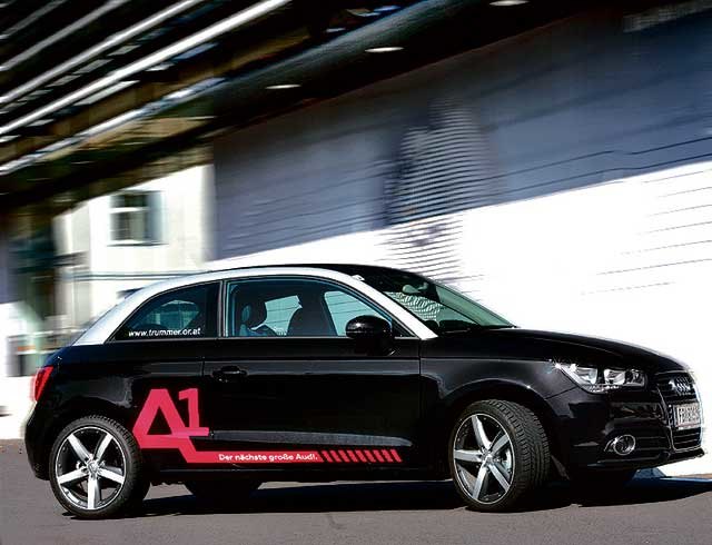 Kompakt und mit viel Pfeffer unter der Haube präsentiert sich der A1 nicht nur als ideales Stadtauto. Der Testwagen stammt von TL Automobile Gniebing. Fotos: WOCHE
