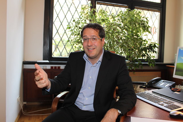 Sozialreferent Franz Gruber konnte gegenüber dem Land einige wesentliche Forderungen, wie etwa eine verbesserte Sanktionsmöglichkeit, durchsetzen. LR Gerhard Reheis konnte hingegen eine Deckelung der Kosten für die Stadt Innsbruck abwenden.