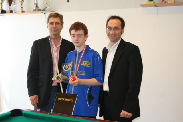 Billard Ehrung für Nachwuchshoffnung Jakob Reumann Eisenstadt