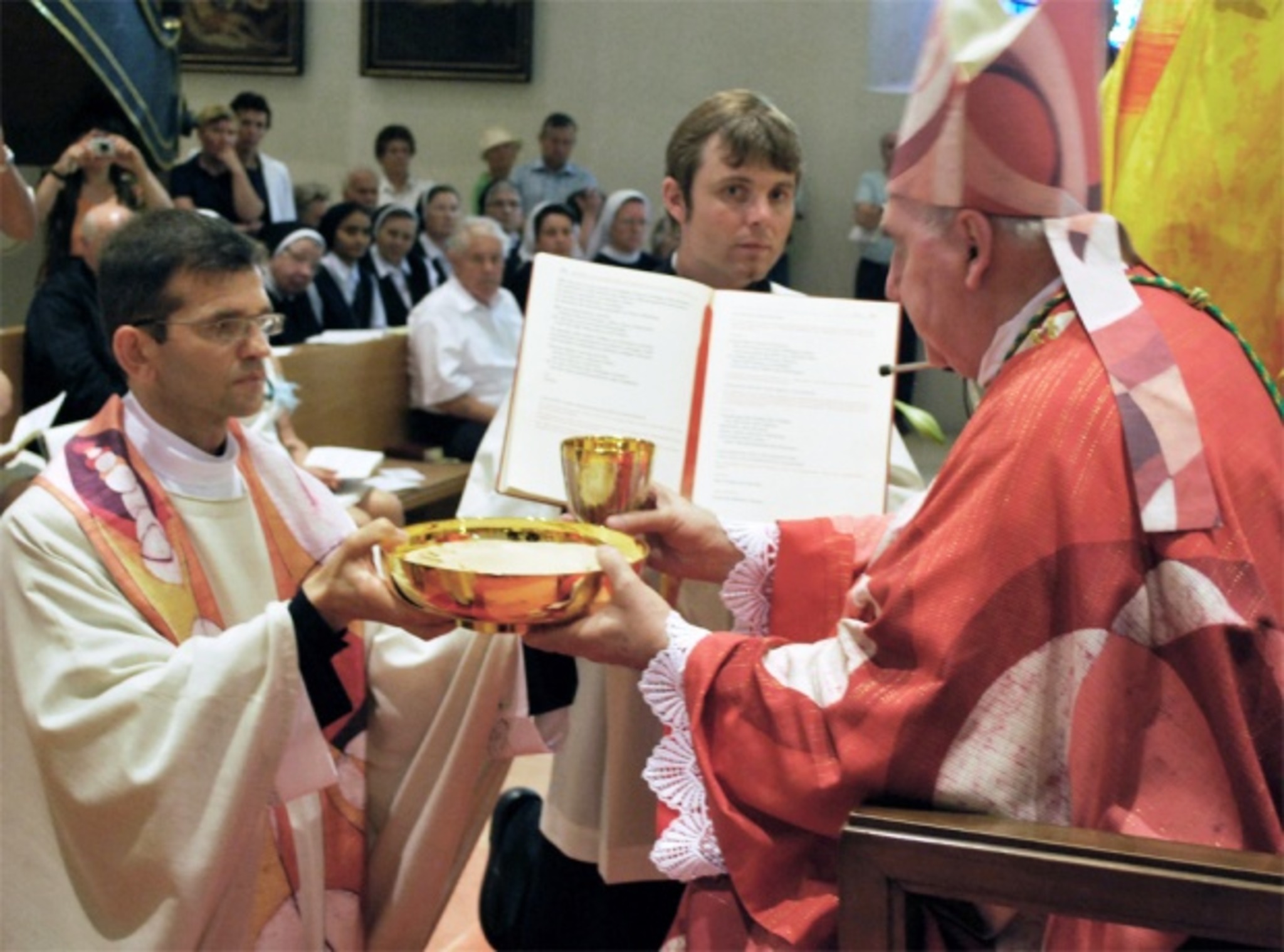 Priester und Diakon geweiht Eisenstadt