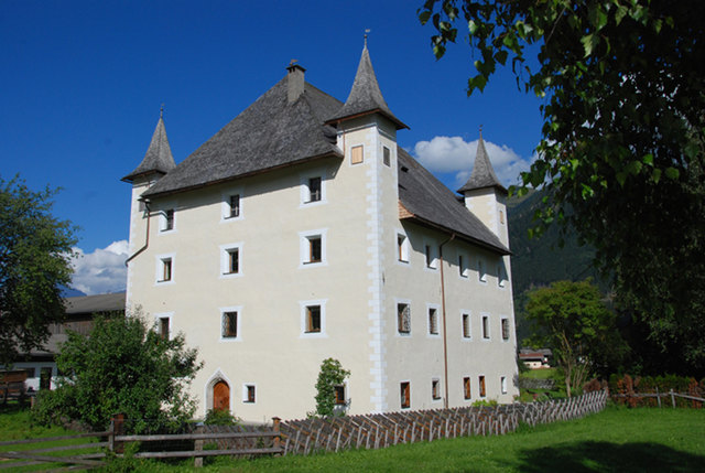 Für die Restaurierung von Schloss Saalhof gab's eine tolle Auszeichnung!