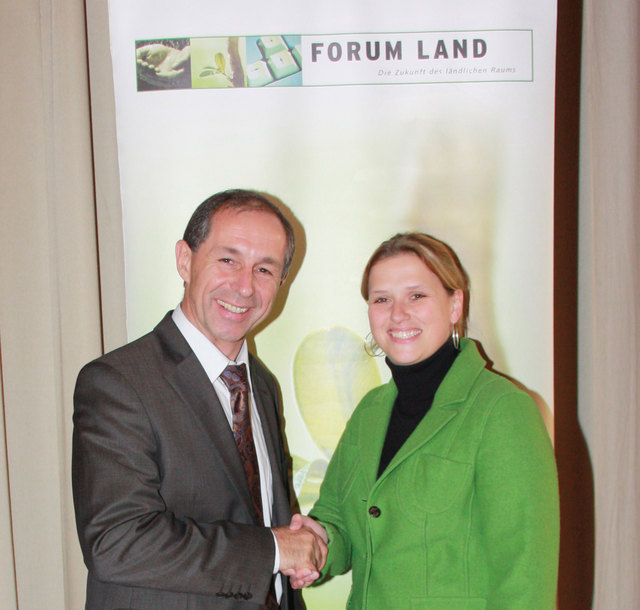 Claudia Hirn-Gratl mit dem neuen Forum Land-Landesobmann Bundesrat Georg Keuschnigg.