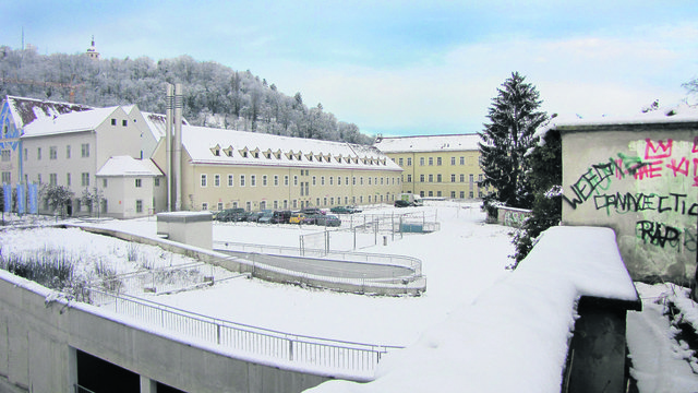Derzeit befindet sich der Grazer Pfauengarten im Winterschlaf. Er soll als Karlsplatz wiedererwachen. | Foto: Stuhlhofer/Wolf