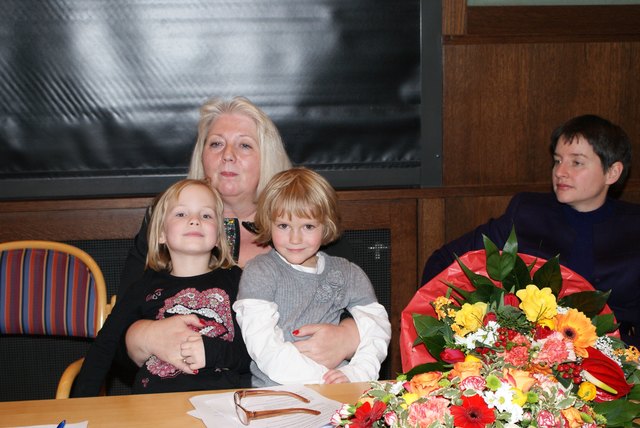 Die kleine Anna und ihre Freundin Zoe probierten schon einmal aus, wie es ist, an der Spitze Favoritens zu stehen.