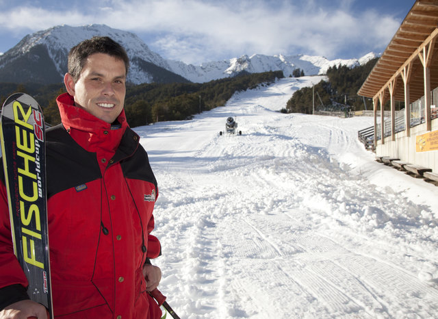 Bernhard Schöpf, Geschäftsführer der Imster Bergbahnen, freut sich über eine optimale Schneelage in Hoch-Imst. | Foto: Polak MS