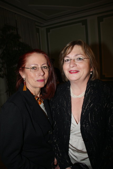 Leonore Bilder und Susanne Brandstätter