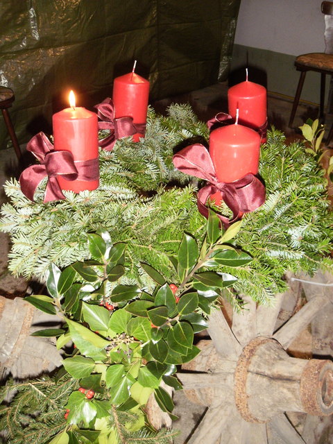 Adventkranz beim Dorfadvent in Großreifling