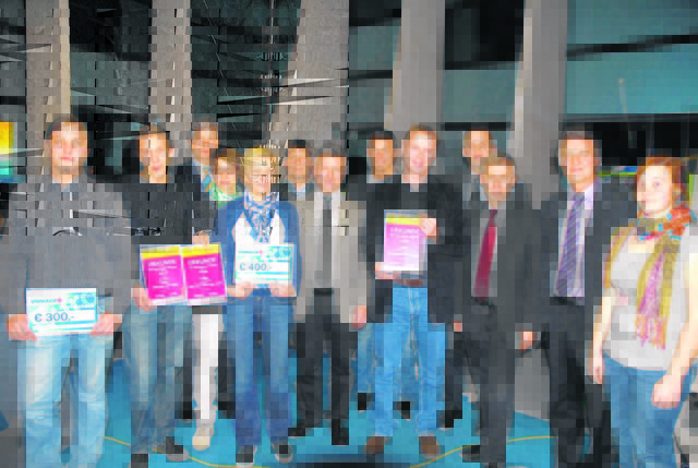 Die Sieger des Hartberger Jugendpreises 2010 mit den Ehrengästen