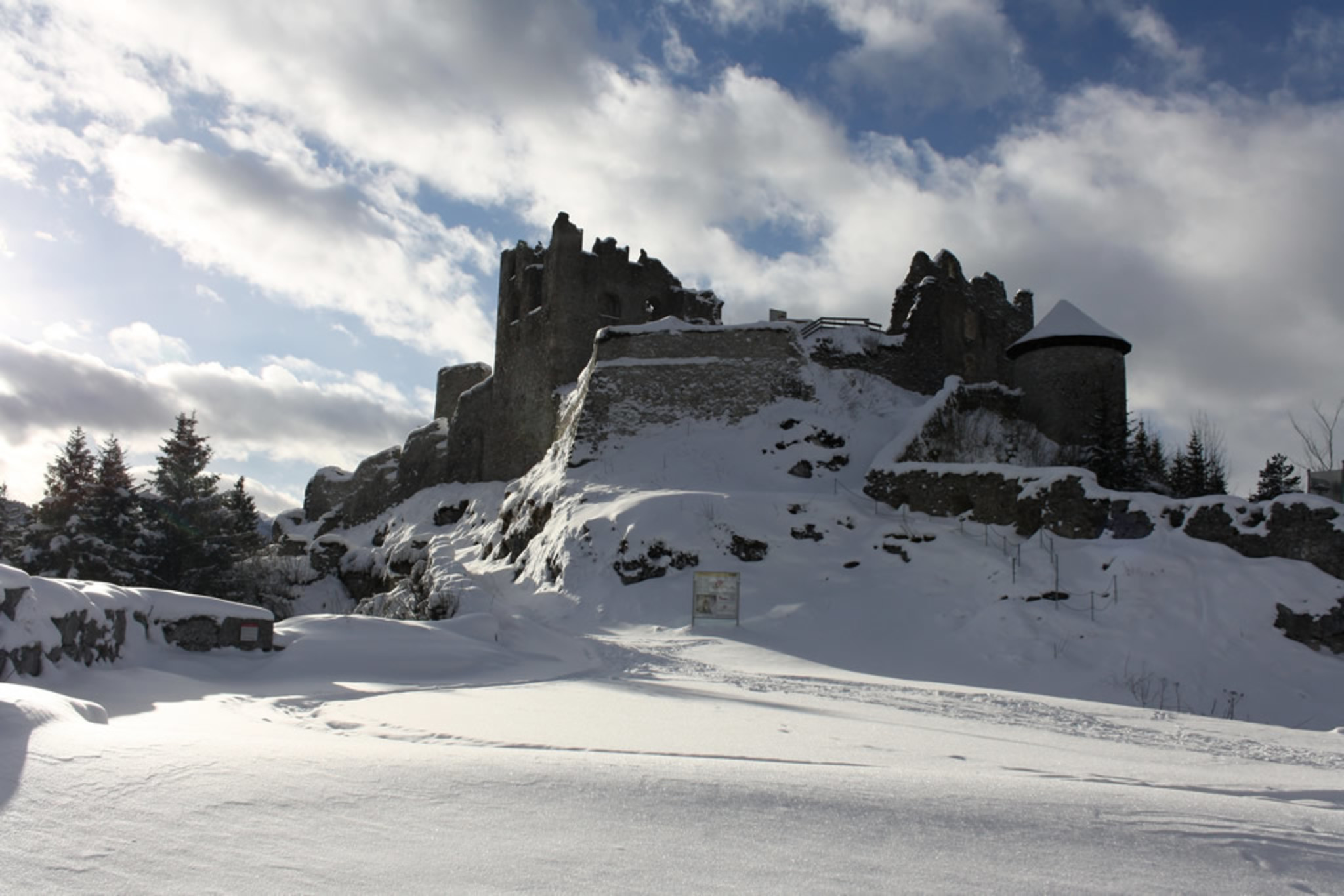 Winter auf Ehrenberg Reutte