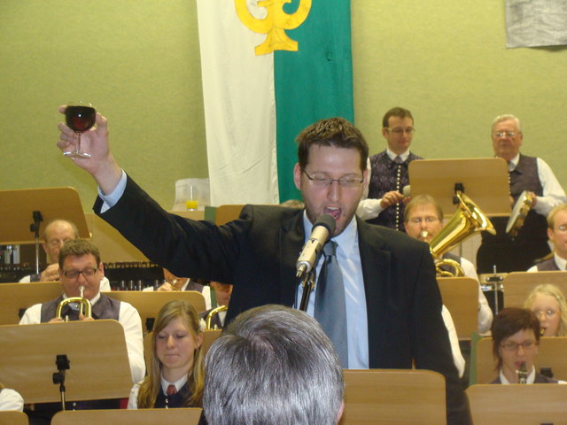 Bei Chianti, Chianti gab es standing ovationen für Musiker, Musikerinnen und Bariton Ewald Nagl