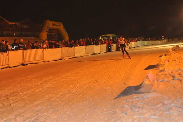 Nächtliche Sprintraketen | Foto: Kogler/Skiclub