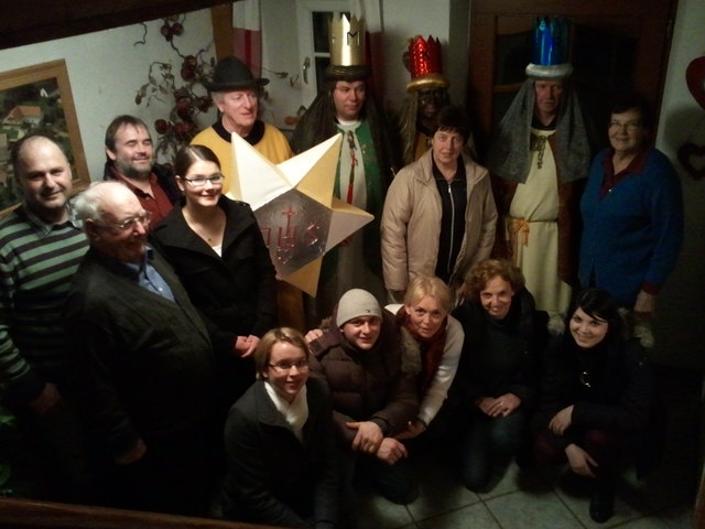 Die Sternsingergruppe der Dorfgemeinschaft Tiffen