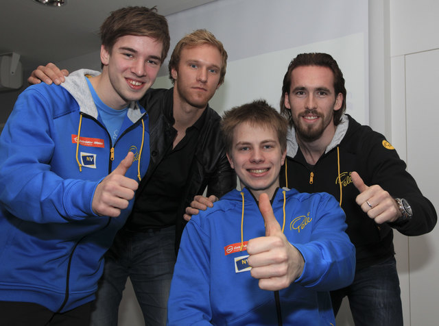 Sind ab sofort Partner: Andreas Onea, Robert Almer, Andreas Kraft und Mainz-Legionär Christian Fuchs. | Foto: Stars4stars.com