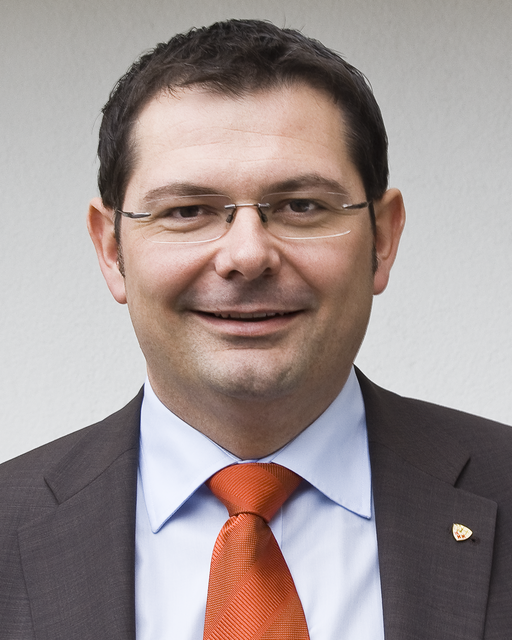 GR Elmar Michael sieht die SP nur „als Beiwagerl der VP“!