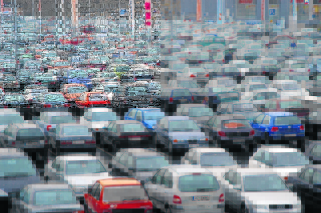 Auch Kleinvieh macht Mist. Ein Euro pro Tag und Stellplatz würde sich bei Großparkplätzen hübsch summieren ... | Foto: Sommer