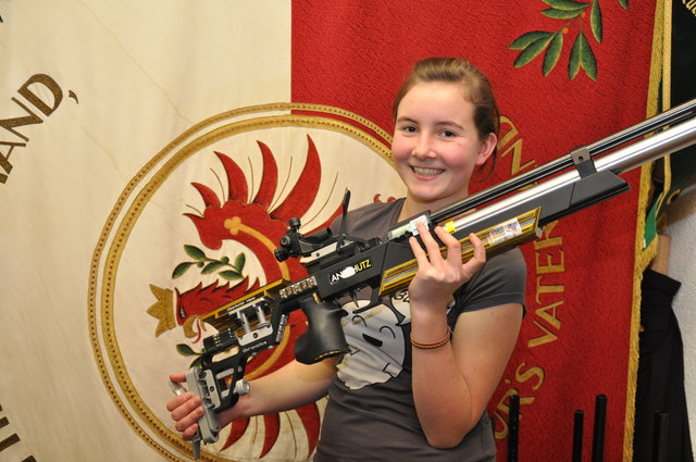 Michelle Oberhofer freute sich über 399 Ringe. | Foto: Schwaighofer