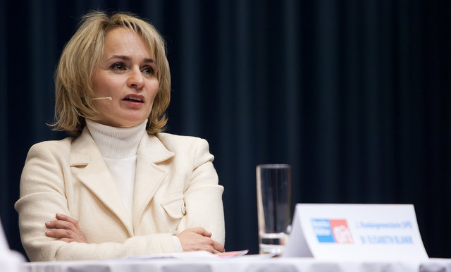 Die neue Lienzer Bürgermeisterin heißt Elisabeth Blanik. Mit dem hohen Vorsprung rechnete sie selbst nicht. | Foto: Brunner