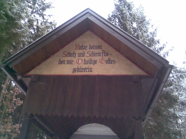 Giebel der Waldkapelle Maria Loreto